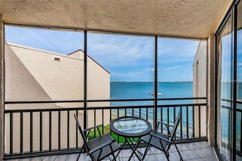 Condominio en alquiler en Saint Petersburg, Florida, 2 dormitorios, 100.52 m2 № 1142755 - foto 5