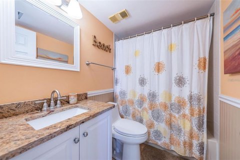 Condominio en alquiler en Saint Petersburg, Florida, 2 dormitorios, 100.52 m2 № 1142755 - foto 17