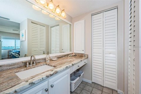 Condominio en alquiler en Saint Petersburg, Florida, 2 dormitorios, 100.52 m2 № 1142755 - foto 16