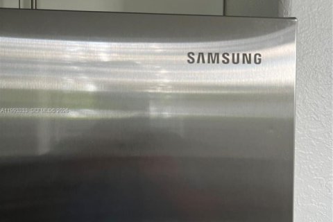 Condominio en venta en Homestead, Florida, 4 dormitorios, 132.2 m2 № 2057178 - foto 14