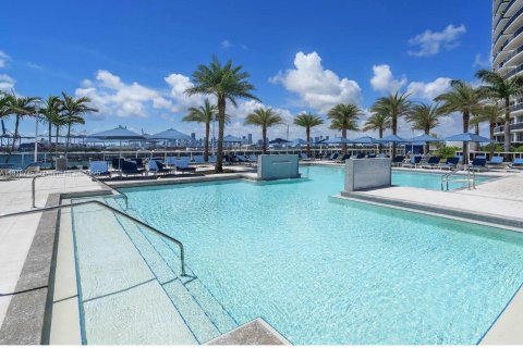 Condo in Miami Beach, Florida, 2 bedrooms  № 1776159 - photo 5