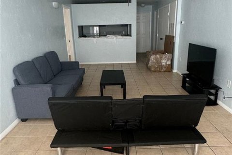 Copropriété à louer à Gainesville, Floride: 4 chambres, 109.35 m2 № 2330572 - photo 16
