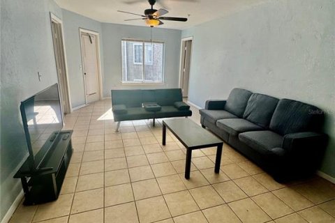 Copropriété à louer à Gainesville, Floride: 4 chambres, 109.35 m2 № 2330572 - photo 15