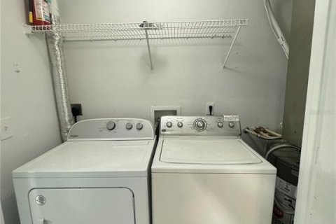 Copropriété à louer à Gainesville, Floride: 4 chambres, 109.35 m2 № 2330572 - photo 7