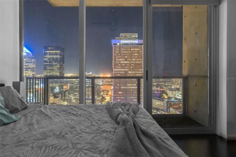 Condo in Tampa, Florida, 1 bedroom  № 1603100 - photo 21