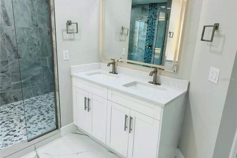 Villa ou maison à vendre à Port Charlotte, Floride: 3 chambres, 162.3 m2 № 2418812 - photo 16