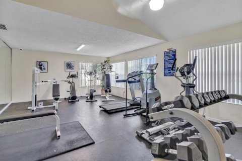 Condominio en venta en Kissimmee, Florida, 3 dormitorios, 113.34 m2 № 2102521 - foto 20