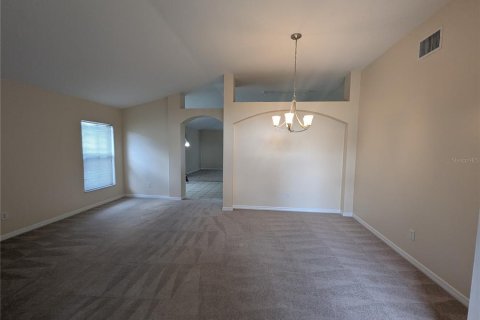 House in Valrico, Florida 3 bedrooms, 173.36 sq.m. № 1913002 - photo 5