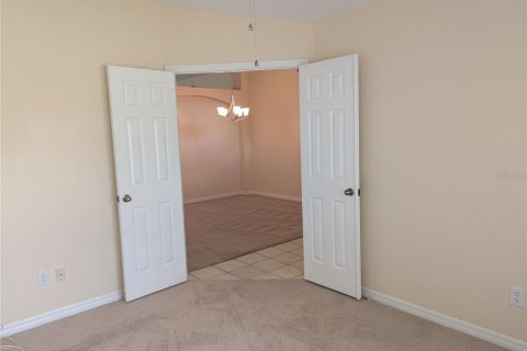 House in Valrico, Florida 3 bedrooms, 173.36 sq.m. № 1913002 - photo 4