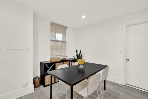 Touwnhouse à vendre à Weston, Floride: 4 chambres, 160.54 m2 № 2009572 - photo 8