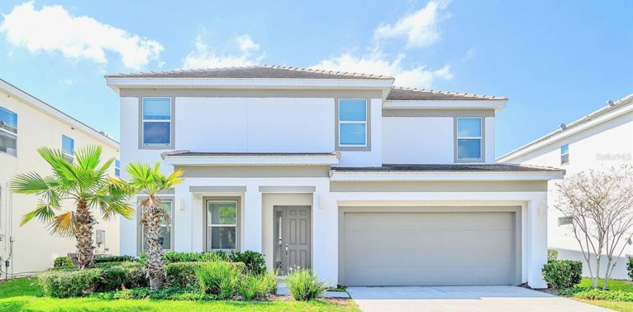 Villa ou maison à Kissimmee, Floride 6 chambres, 266.82 m2 № 2413439