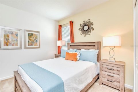 Villa ou maison à louer à Kissimmee, Floride: 6 chambres, 266.82 m2 № 2413439 - photo 9