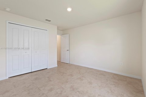 Купить виллу или дом в Кейп-Корал, Флорида 3 спальни, № 2026843 - фото 18