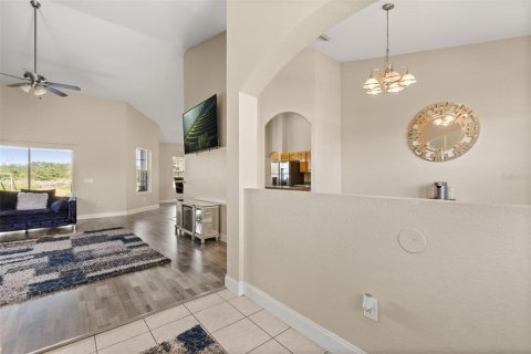 House in Ocala, Florida 3 bedrooms, 209.59 sq.m. № 2205455 - photo 10