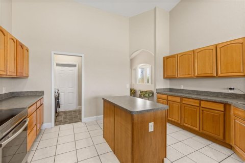 House in Ocala, Florida 3 bedrooms, 209.59 sq.m. № 2205455 - photo 22