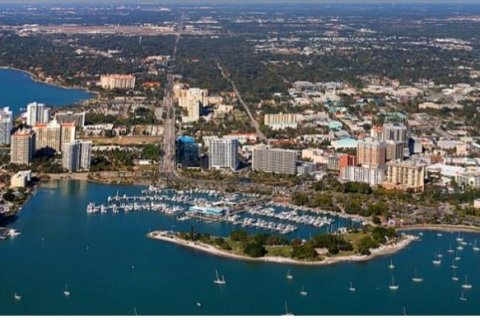 Villa ou maison à louer à Sarasota, Floride: 4 chambres, 219.71 m2 № 2396892 - photo 27