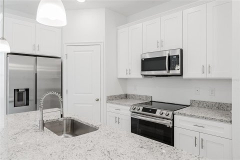 House in Ocala, Florida 4 bedrooms, 154.22 sq.m. № 1385295 - photo 8
