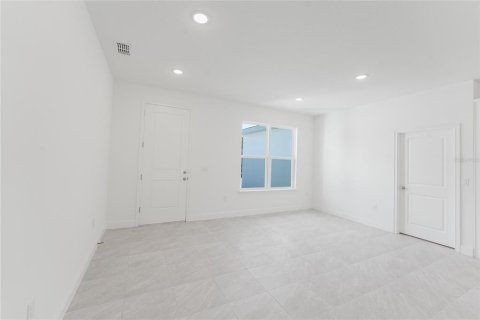 House in Ocala, Florida 4 bedrooms, 154.22 sq.m. № 1385295 - photo 4