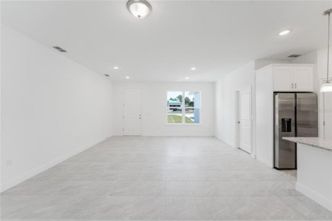 House in Ocala, Florida 4 bedrooms, 154.22 sq.m. № 1385295 - photo 6