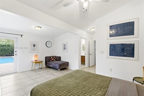Casa en venta en North Miami, Florida, 4 dormitorios, 166.95 m2 № 2009820 - foto 17