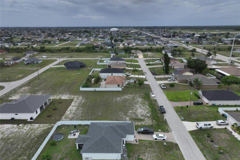 Terrain à vendre à Cape Coral, Floride № 2221223 - photo 30