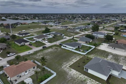 Terrain à vendre à Cape Coral, Floride № 2221223 - photo 27