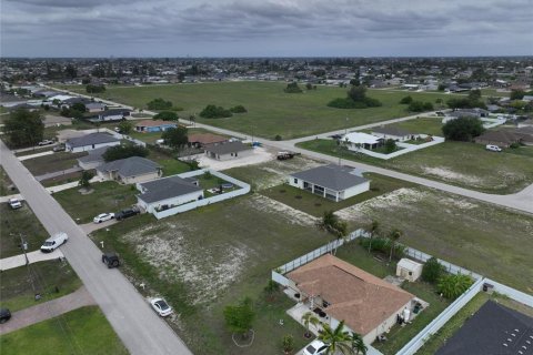 Terrain à vendre à Cape Coral, Floride № 2221223 - photo 25