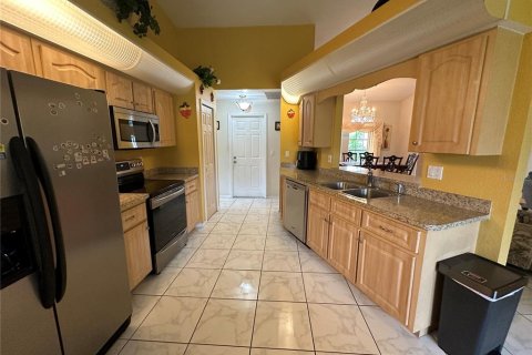 House in Port Charlotte, Florida 3 bedrooms, 197.51 sq.m. № 1851356 - photo 8