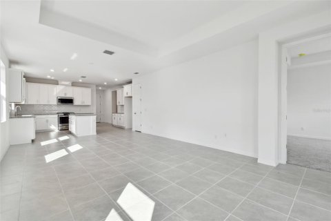 Купить виллу или дом в Лейквуд Ранч, Флорида 5 комнат, 155.24м2, № 1720022 - фото 8