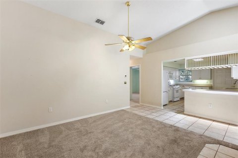 Copropriété à vendre à Leesburg, Floride: 3 chambres, 177.26 m2 № 1800098 - photo 13