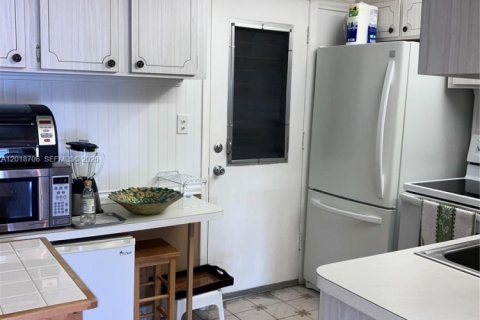 Copropriété à vendre à North Miami Beach, Floride: 2 chambres, 89.19 m2 № 2169948 - photo 8