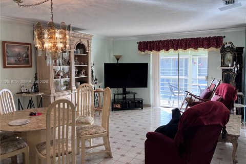 Copropriété à vendre à North Miami Beach, Floride: 2 chambres, 89.19 m2 № 2169948 - photo 5