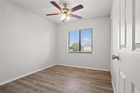 House in Deltona, Florida 3 bedrooms, 123.75 sq.m. № 2396339 - photo 21