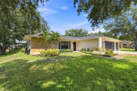 Casa en New Port Richey, Florida 3 dormitorios, 144.18 m2 № 2363364