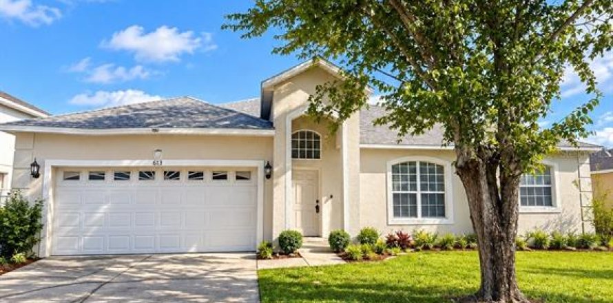 House in Poinciana, Florida 3 bedrooms, 172.33 sq.m. № 2402726