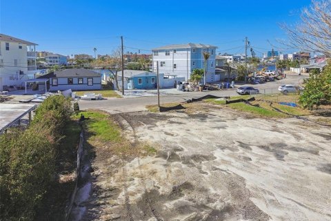 Land in Madeira Beach, Florida № 1419532 - photo 13