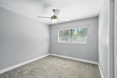 House in Palatka, Florida 3 bedrooms, 89.19 sq.m. № 1835534 - photo 18