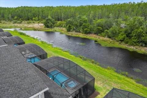 Villa ou maison à vendre à Kissimmee, Floride: 8 chambres, 371.05 m2 № 2211101 - photo 24