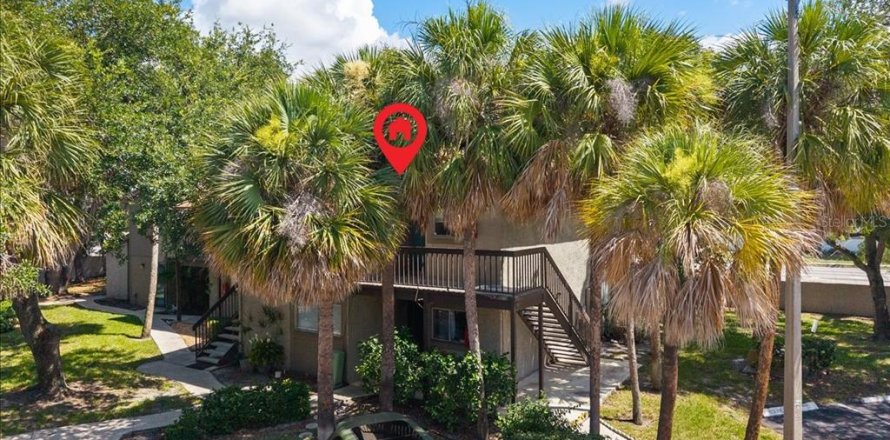 Condo in Tampa, Florida, 2 bedrooms  № 2196176