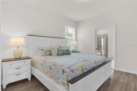 Casa en venta en Davenport, Florida, 6 dormitorios, 288.74 m2 № 2387440 - foto 19