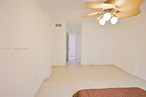 Copropriété à vendre à Miami Beach, Floride: 1 chambre, 69.49 m2 № 2244115 - photo 5