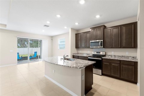 Villa ou maison à vendre à Riverview, Floride: 4 chambres, 312.34 m2 № 2400914 - photo 13