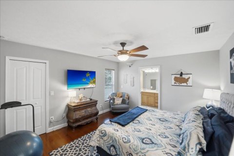 House in Port St. Lucie, Florida 4 bedrooms, 177.91 sq.m. № 2083511 - photo 20