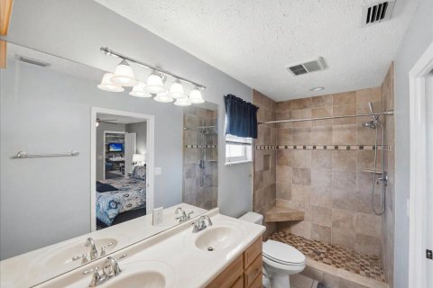 House in Port St. Lucie, Florida 4 bedrooms, 177.91 sq.m. № 2083511 - photo 22