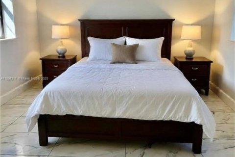 Casa en venta en Oakland Park, Florida, 3 dormitorios, 129.97 m2 № 2034243 - foto 9