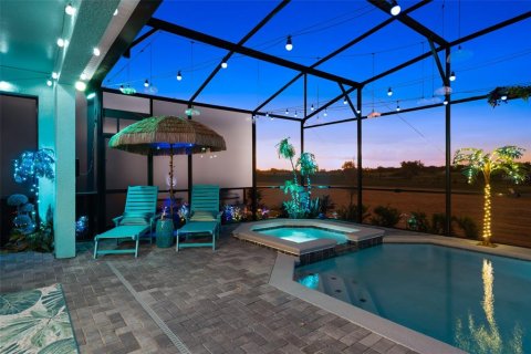 Villa ou maison à vendre à Clermont, Floride: 10 chambres, 406.54 m2 № 2135687 - photo 20