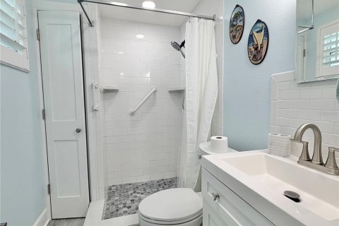 Villa ou maison à louer à Redington Shores, Floride: 2 chambres, 104.79 m2 № 2416711 - photo 22