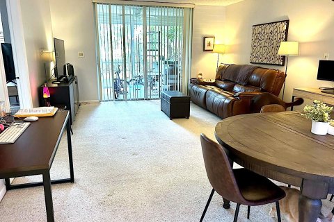 Copropriété à vendre à Deerfield Beach, Floride: 2 chambres, 99.41 m2 № 1954158 - photo 6