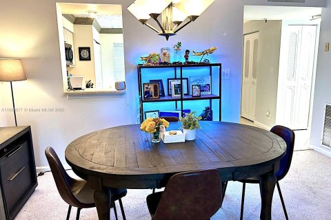 Copropriété à vendre à Deerfield Beach, Floride: 2 chambres, 99.41 m2 № 1954158 - photo 7