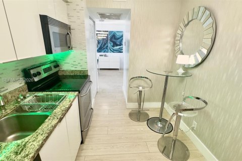 Copropriété à vendre à Aventura, Floride: 2 chambres, 98.66 m2 № 2064365 - photo 16